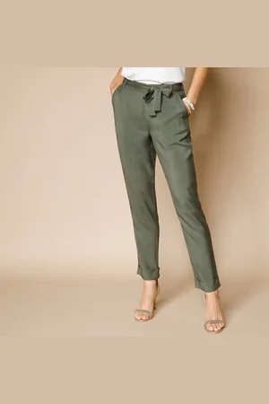 Lora Zellini Pantalon 7/8ème Fuselé Uni, Tissu Fluide