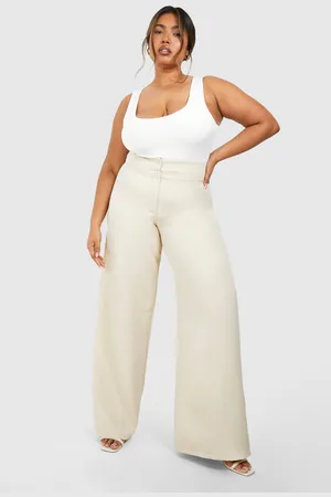 Boohoo Grande Taille,Pantalon De Tailleur À Bouton Contrastant