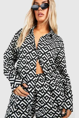 Boohoo Grande Taille,Ensemble À Imprimé Géométrique Avec Chemise Et Short