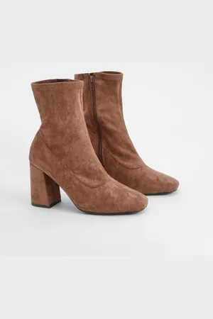 Boohoo Bottines Chaussetttes Pieds Larges À Bouts Carrés Et Talons Blocs
