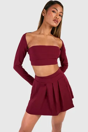 Boohoo Crop Top À Col Carré Et Jupe Plissée