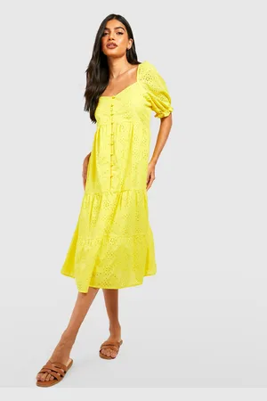 Boohoo Maternité,Robe Mi Longue Boutonnée Style Broderie