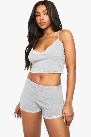Boohoo Ensemble De Pyjama À Détails En Dentelle Avec Débardeur Et Short