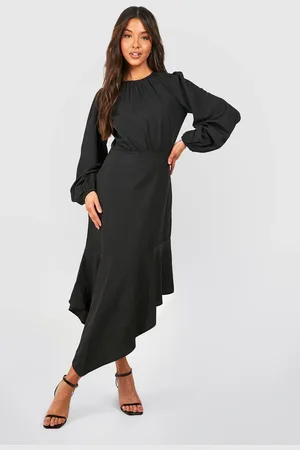 Boohoo Robe Asymétrique À Volants Et Manches Longues