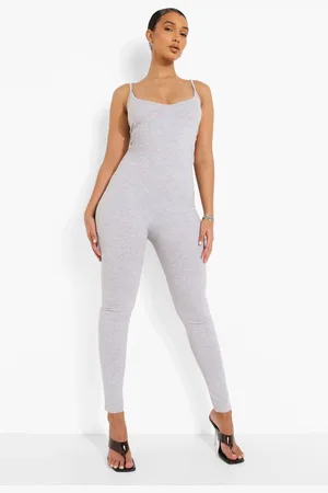 Boohoo Combinaison À Décolleté Plongeant Et Bretelles