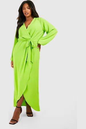 Boohoo Grande Taille,Robe Longue Satinée Texturée