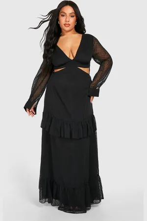 Boohoo Grande Taille,Robe Longue En Plumetis À Découpes Et Volants