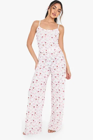 Boohoo Ensemble De Pyjama À Broderies Avec Pantalon Large Et Débardeur