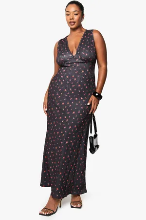Boohoo "Plus" Printed Treebark Fit And Flare Midaxi Dress