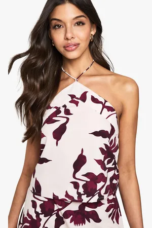 Boohoo Crop Top Basique À Dos Nu Et Motif Floral
