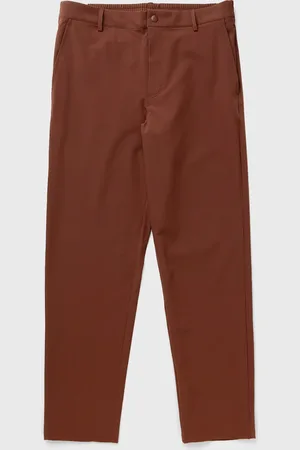 New Balance Athletics Ripstop Standard Tapered Pant 30 men Casual Pants