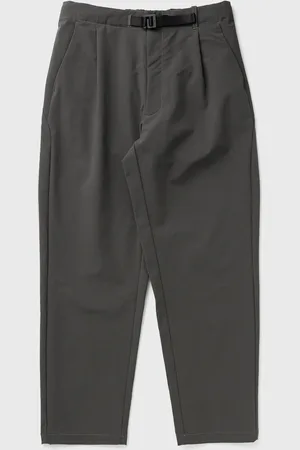 GOLDWIN One Tuck Tapered Stretch Pants men Casual Pants