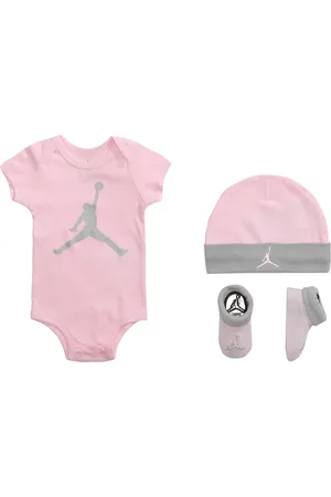 Jordan JUMPMAN HAT/BODYSUIT/BOOTIE SET 3PC Socks