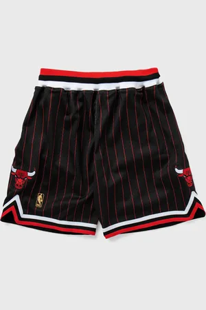 Mitchell & Ness NBA AUTHENTIC ALTERNATE SHORTS CHICAGO BULLS 1996-97 men Sport & Team Shorts