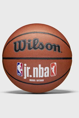 Wilson JR NBA FAM LOGO INDOOR OUTDOOR BASKETBALL SIZE 7 Sports Equipment