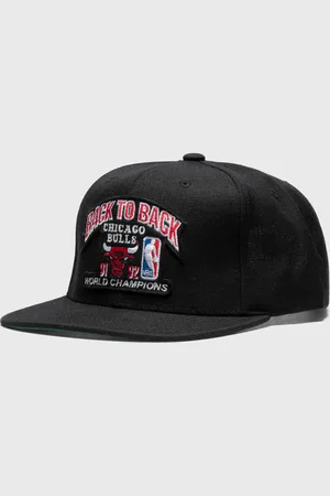 Mitchell & Ness NBA Back To Back Snapback Cap HWC Chicago Bulls Champs 1991-92 men Caps