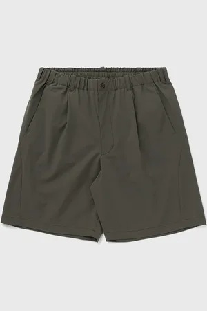 GOLDWIN One Tuck Light Stretch Shorts men Casual Shorts