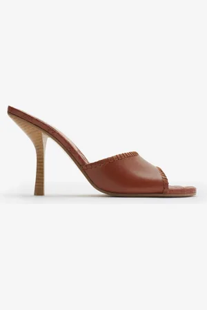 Burberry Mules Cabana en cuir, Size: 37