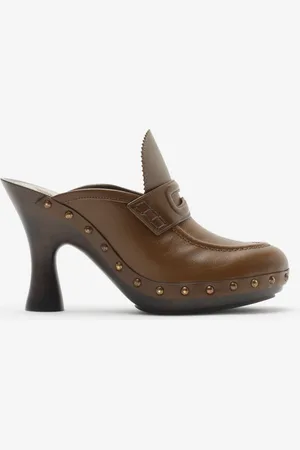 Burberry Sabots Potter en cuir, Size: 38