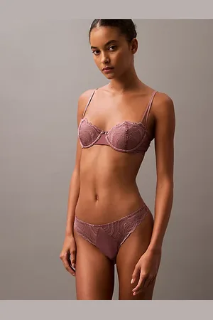 Calvin Klein String - Sensual Stretch Lace