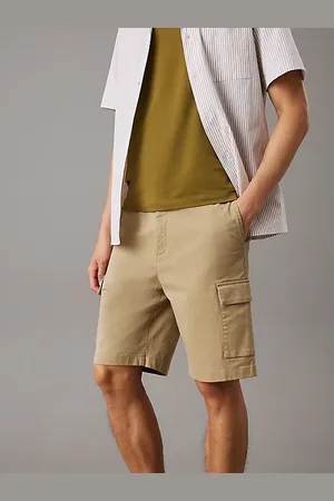 Calvin Klein Short cargo droit en sergé