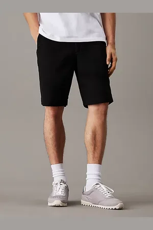 Calvin Klein Short chino en sergé doux
