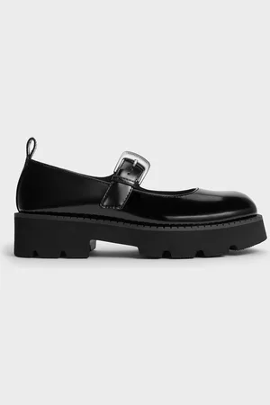 CHARLES & KEITH Mary Jane à semelle crantée et boucle