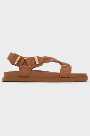 CHARLES & KEITH Sandales sportives croisées en cuir et tissu Granta