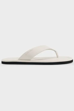 CHARLES & KEITH Sandales tongs Trinah