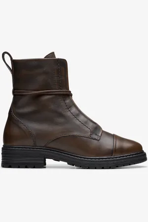 Clarks Rixley Lace