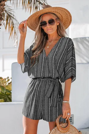 Cupshe Combishort boho à rayures col surplis