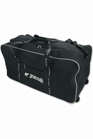 Joma Sac team travel