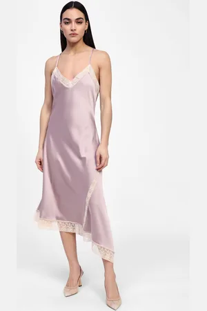 Dixie Robe lingerie asymétrique avec dentelle