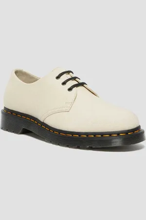 Blanche en Chaussures pour Femme chez Dr. Martens FASHIOLA.fr