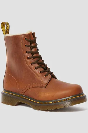 Dr. Martens Cuir Cireux Boots 1460 Serena Doublées De Fourrure Synthétique en
