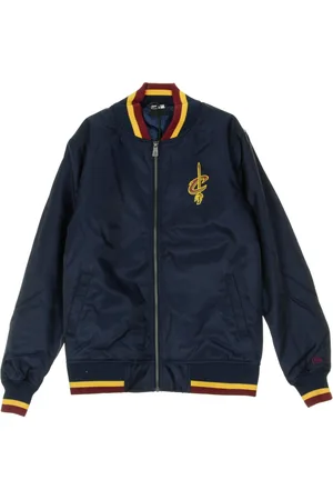 New Era Blouson aviateur pour hommes NBA Team Apparel Varsity Clecav