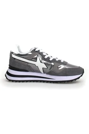 W6YZ Baskets grises