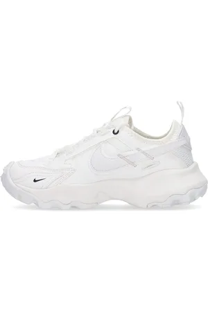 Nike Chaussure basse femme W Tc 7900 Sail/sail/noir