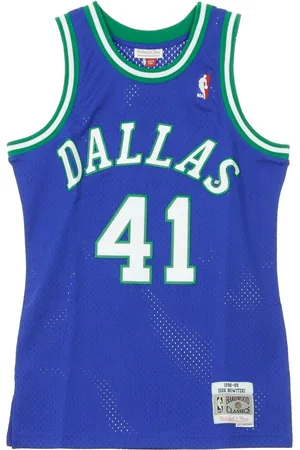 Mitchell & Ness Debardeur de basket-ball pour hommes Nba Swingman Jersey Hardwood Classics No 41 Dirk Nowitzki 1998-99 Dalmav Road Couleurs originales de l