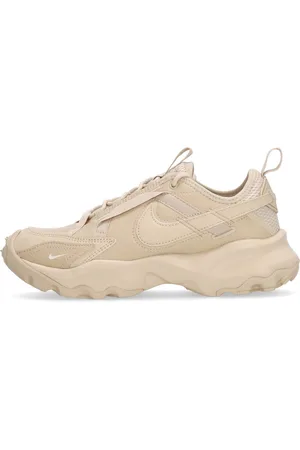 Nike Chaussure Basse Femme W Tc 7900