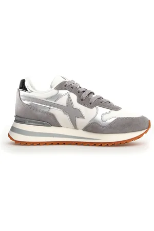 W6YZ Baskets grises