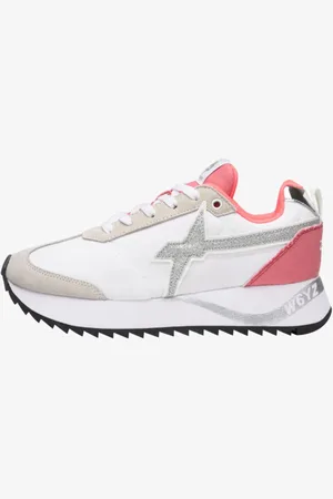 W6YZ Baskets blanches