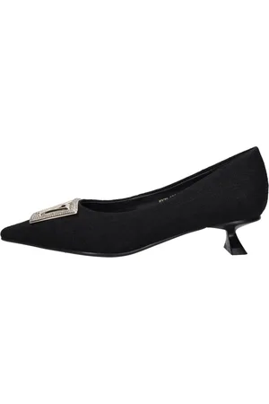 Emanuélle vee Chaussures a talons noires