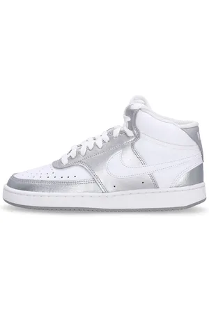 Nike Femmes Low Shoe Wmns Court Vision Mi blanc/argent metallique