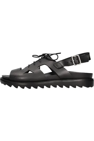 LE BOHÉMIEN Chaussures basses Noir