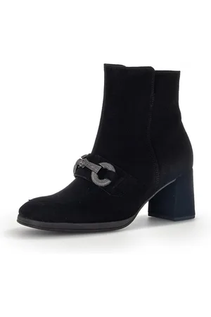 Gabor Bottes 2,5