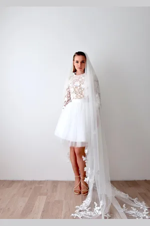 FaithCauvain Robe De Mariée Tutu, Dentelle Et Manches Longues. Mariage Civil Moderne Blush Élégante Jupe Courte Tulle. Tenue Sur-Mesure Pour La Mariée