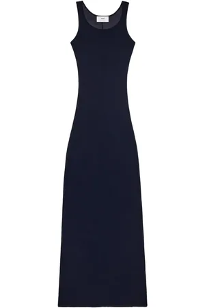 Ami Robe longue sans manches à design nervuré