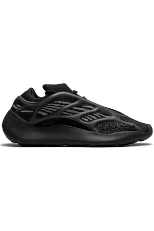 adidas Baskets YEEZY 700 V3 