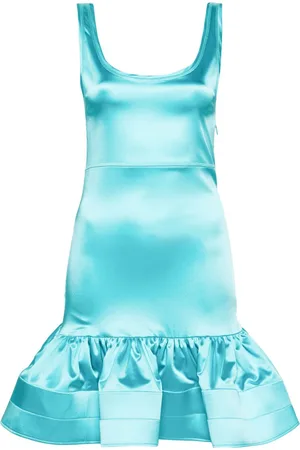 Patou Robe satiné à volants
